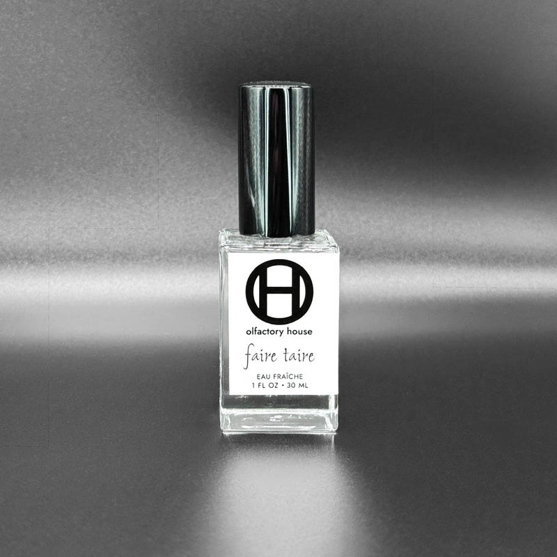 The 30ml bottle of Faire Taire, an eau fraiche by Olfactory House. 